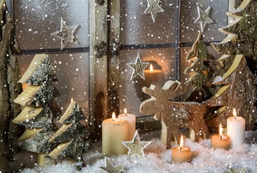Window Display Ideas to WoW Your Neighborhood This Christmas