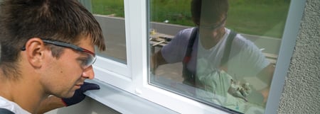 Replacement Windows: Should You Choose a Pocket Sill or Sloped Sill?