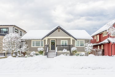 siding on home in winter