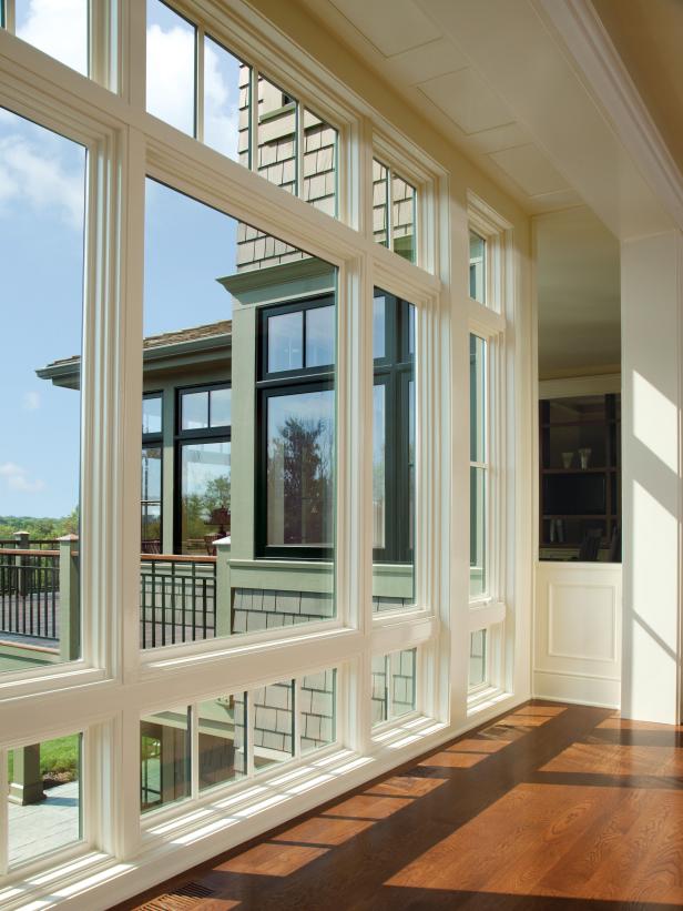 CI-Anderson-windows-and-doors-floor-to-ceiling_s3x4.jpg.rend.hgtvcom.616.822