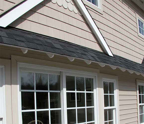 How Much Should I Spend on Siding?